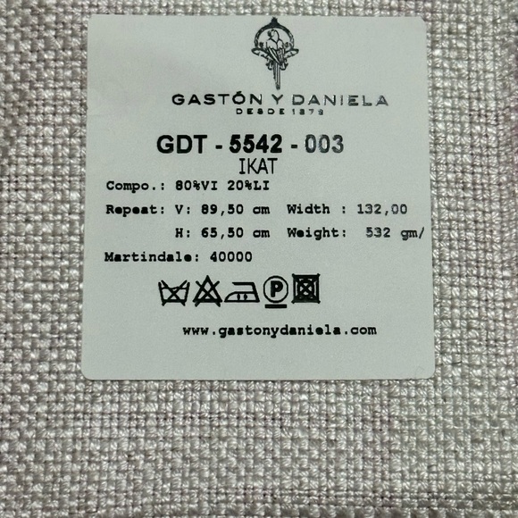 Gaston y Daniela Fabric Sample Remnant Ikat 11” Rojo Pink Purple Crafts - Picture 5 of 14